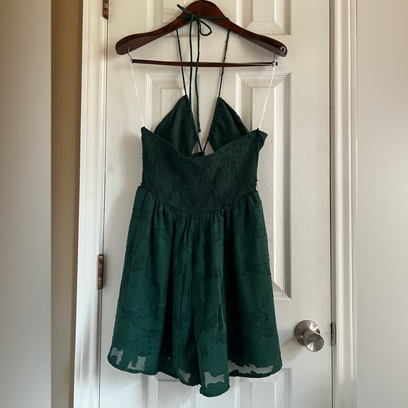 Princess Polly | NWT Emerald Leigh Romper - Picture 4 of 7